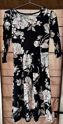 #ad Boohoo Floral Dress Size 4 $14.99