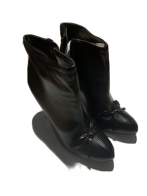 Forever Black Heels Size 9.0 $23.00