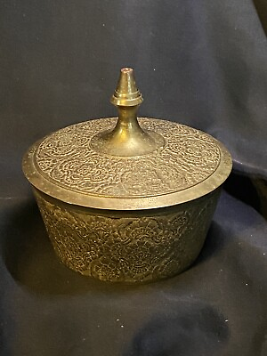 #ad VINTAGE EMBOSSED DOLID BRASS BOWL BOX WITH LID MADE IN INDIA BOHO 4” $69.00