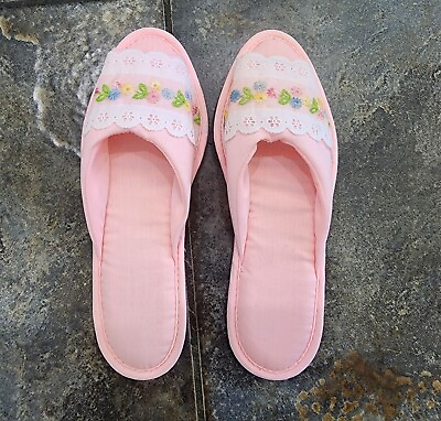 #ad Vintage Sears Women#x27;s Small 5 6 Pink Floral House Slippers 60s 70s $15.00