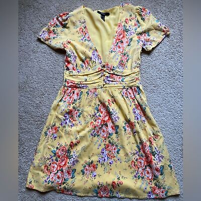 #ad Forever 21 Floral Mini Dress with Button Details $9.00