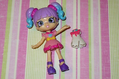 #ad Shopkins RAINBOW KATE Mini Doll with Extra Dress 3.5quot; tall Moose $7.99