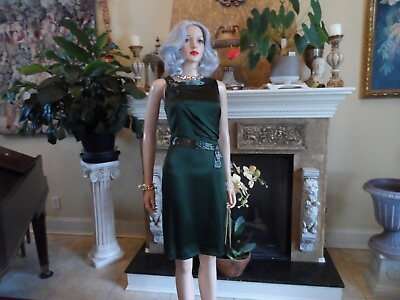 #ad Carolina Herrera Forest Green Silk Blend Cocktail Dress w Beading Detail Size 4 $199.00