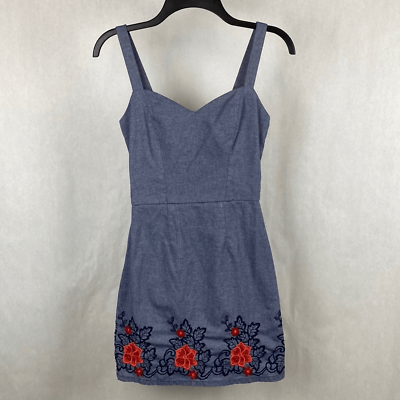 #ad Mi Ami Denim Chambray Summer Dress XS Embroidered Flowers Sweetheart Fitted $20.00