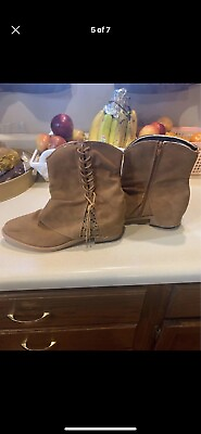 #ad boots women size 11 $25.00