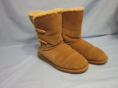 #ad Bearpaw Boots Size 9 Pre Owned but Lightly Worn $17.50