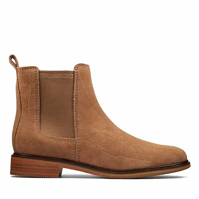 Clarks Womens Clarkdale Arlo Brown Suede Boots $79.99