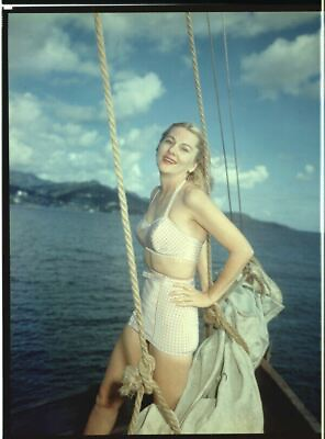 #ad Joan Fontaine Glamour Pin Up Vintage Bikini on yacht Original 8x10 Transparency $99.99