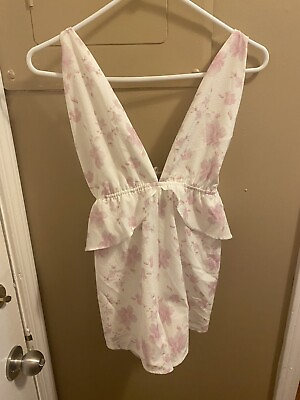sabo skirt romper white and pink floral size medium $14.00