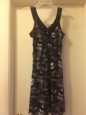 #ad Cute Women#x27;s Summer Dress Size Medium $10.00