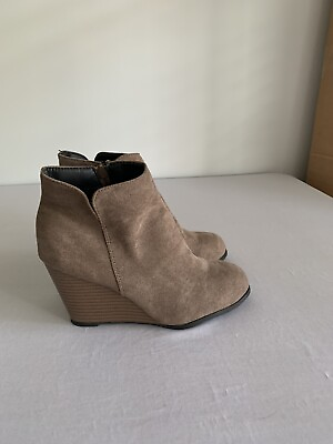 #ad Women’s Ankle Bootie Boots Wedge Heel Warm Taupe Size 42 11 11.5 US Shoes $20.00