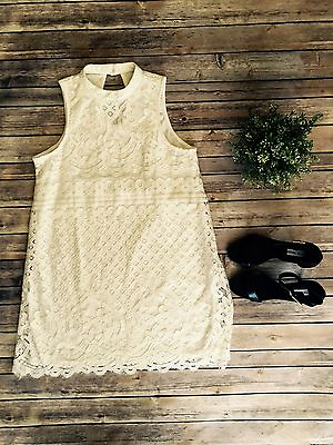 Cream Lace Crochet Shift Dress Medium Bridal Shower Party Juniors Short $35.00