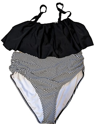 #ad Cupshe bikini Women#x27;s Black amp; White 2 Piece bikini Size 1X Swimsuit $8.99