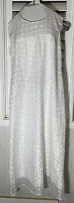 Betsy Lauren Dress Sleeveless Silky Long White Textured Dress Size 10 $25.99