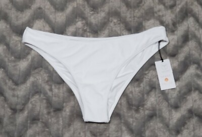 Shade amp; Shore Womens M Low Extra Cheeky Textured White Bikini Bottoms NWT $19.95