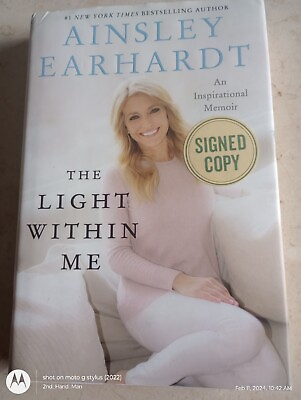 #ad 2018 1ST 1ST THE LIGHT WITHIN ME AINSLEY EARHARDT SIGNED HC HARDCOVER DJ BOOK $26.64