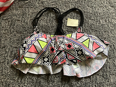 #ad Victoria#x27;s Secret NEW Geometric Flounce Bikini Top NWOT XS bathing suit $9.95