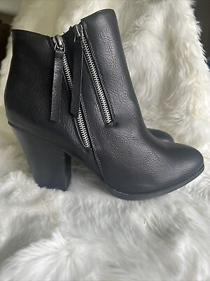 Journee Collection Black Women#x27;s Vally Bootie Women#x27;s Shoes Size 12 $49.00