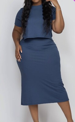 Plus Size Short Sleeve Top And Midi Skirt Set $25.00