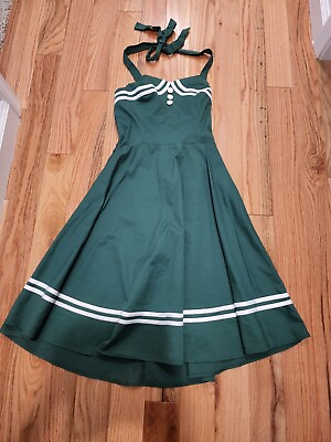 Cute Summer Halter Dress Size Large New in package Green and White $15.99
