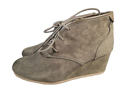 #ad Maypole Wedge Ankle Bootie Womens Size 11 Olive Green Faux Suede Lace up $11.95