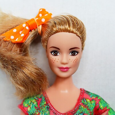 #ad Barbie Doll Careers The Scientist Curvy in Unique Style Cute Rare 2017 $38.00
