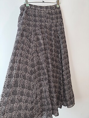 Bohemian Skirt Long Black White Geometric Lined Size 14 Vintage Boho Gypsy Folk GBP 15.99