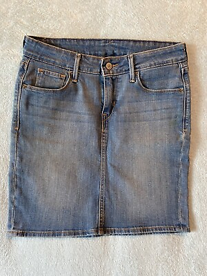 Levi#x27;s Women#x27;s Medium Wash Denim Skirt Logo Pockets Size 26 $10.46