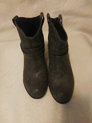 #ad Womens boots size 8.5 preowned $10.00