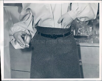 #ad #ad 1949 Skirt Hands Beautiful Woman Glass Dresser Vintage Newspaper Press Photo $17.99
