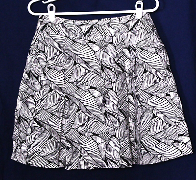 #ad LOFT SKIRT ladies size 2 black white print 100% linen full knee length pleats $14.99