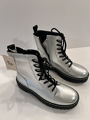 Harley Boots Lace Up NWT Sincerely Jules Silver Metallic Size 7.5 $44.99