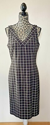MICHAEL KORS SLEEVELESS PENCIL BLACK COCKTAIL DRESS size size 8 MWT $79.00
