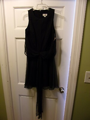Neiman Marcus Size 6 Black Party Formal Dress Knee Length Tie Back Sleeveless $19.99