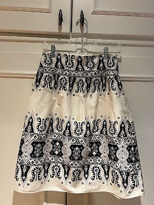#ad J. Mclaughlin size small 2 4 off white skirt with black paisley print $22.00