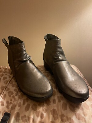 womens boots size 10 L’AmourDesPieds $150.00