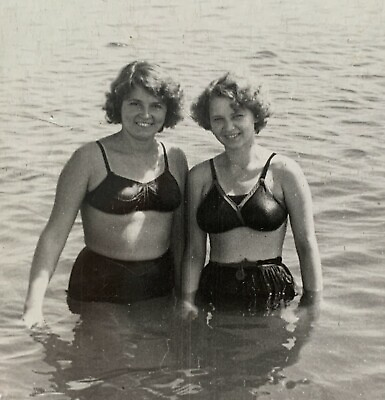 1953 Russian Bikini Women Swimwear Swimsuit Couple Girls Beach Vintage Photo $13.99