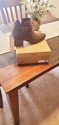 womens boots size 10 $35.00