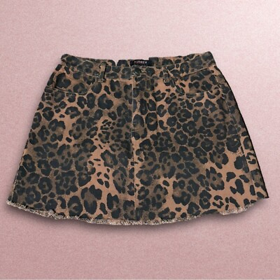 #ad Aubrey 3 Plus 1 Cheetah Denim Mini Skirt $15.00