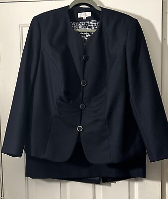 EMILY Women 2PC Black Skirt Suit Size 16W Business Church Attire $20.99