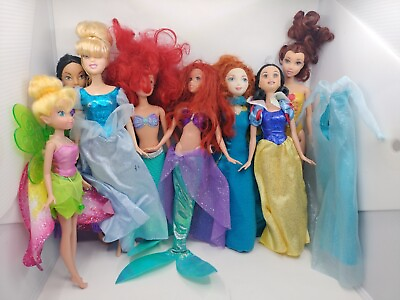 #ad Lot Of 8 Disney Dolls Plus An Extra Dress $18.69