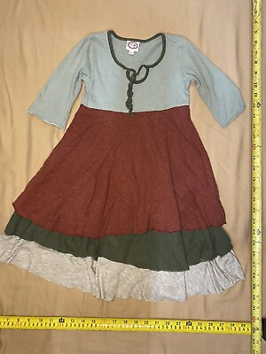 Girls Skirt 3 Layers Size 6 $12.00