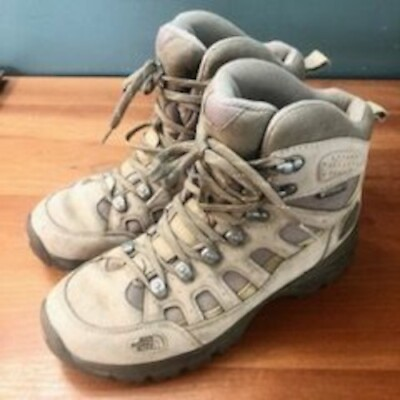 The North Face Trekking Boots Women#x27;s Sz. 9.5 #T191 barely worn Hiking Boots $35.00