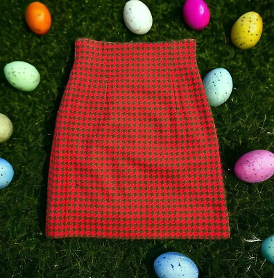 #ad Vintage Red And Black Pixel Skirt $8.00
