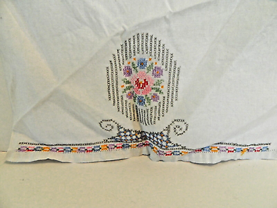 #ad DRESSER SCARF W EMBROIDERY FLOWERS 22quot; LONG 14quot; WIDE $6.97