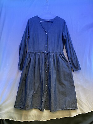 Down East Women#x27;s Gray Dress Size M Long Sleeve V Neck Button Down Preowned $4.80
