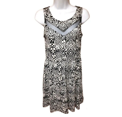 #ad xhilaration Summer Dress Medium White Black Geometric Sleeveless Keyhole STRETCH $11.45