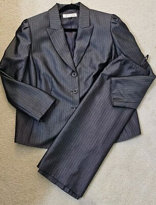 #ad Tahari Arthur S Levine Gray Pinstriped Skirt Suit. Size 16W $35.99
