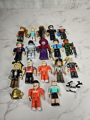 #ad Jazwares Roblox Minifigures Lot Assorted Series 17 Total Rare HTF Chase $25.99