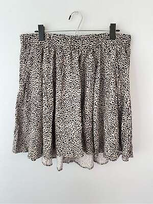 #ad Torrid animal print skirt pair w leggings for the season $29.00